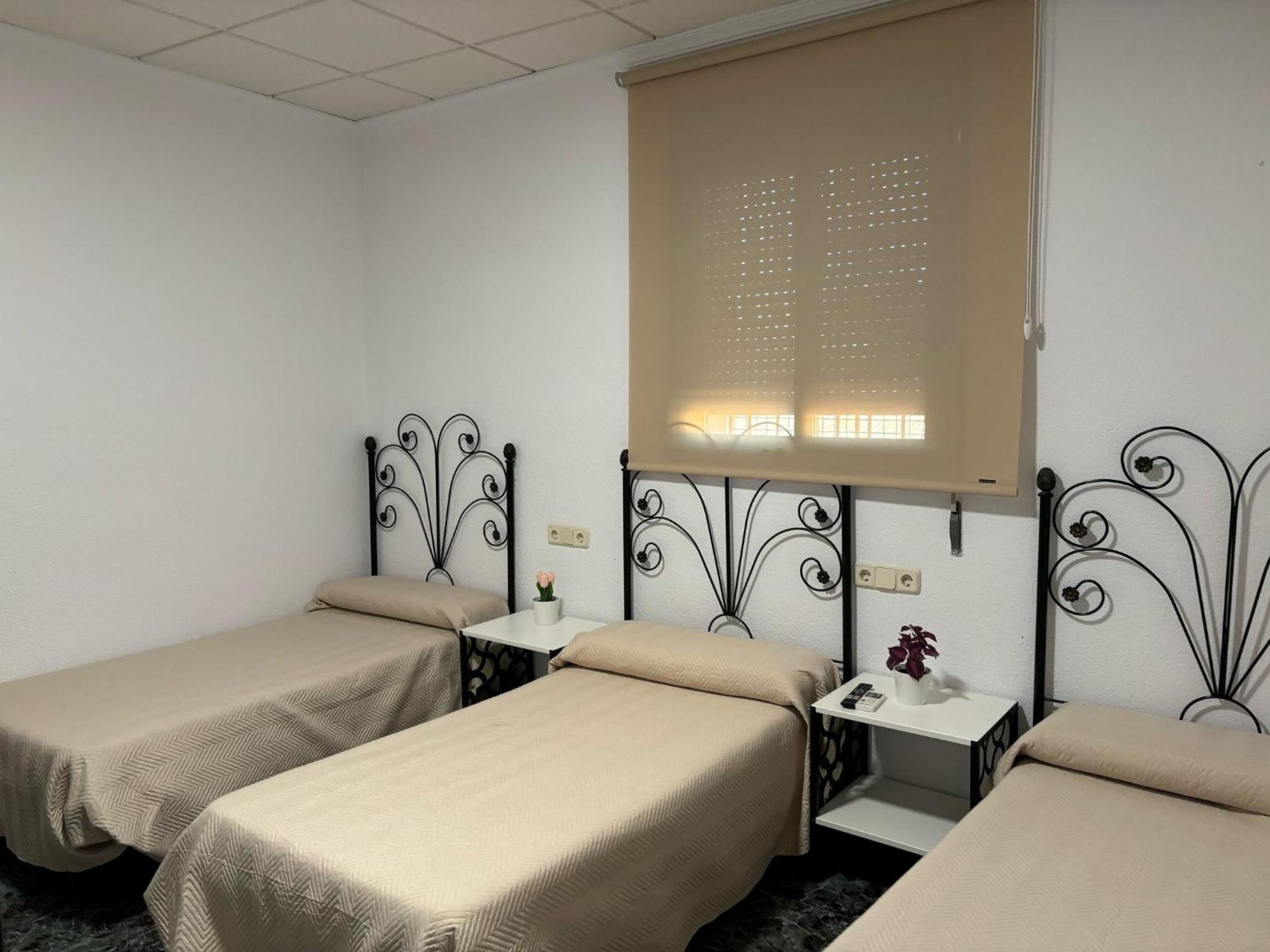 Hostal Restaurante La Noria Arquillos Экстерьер фото